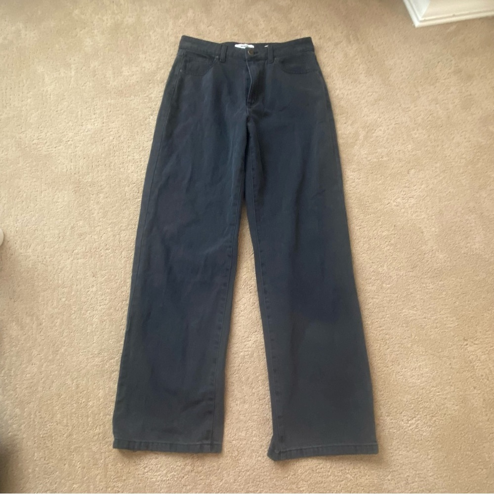 the perfect pair of baggy/wide leg jeans! message before purchasing please!! :)